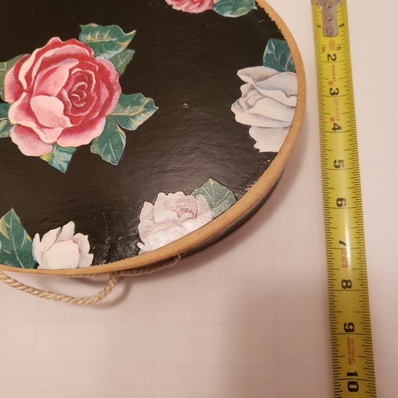 Decoupaged Upcycled Vintage Oval Box , Black with Roses - Picture 11 of 12